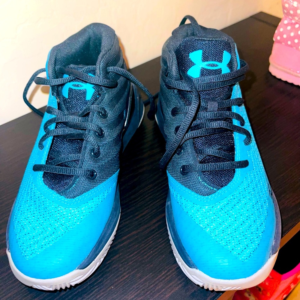 SOLD✅ kids Under Armour